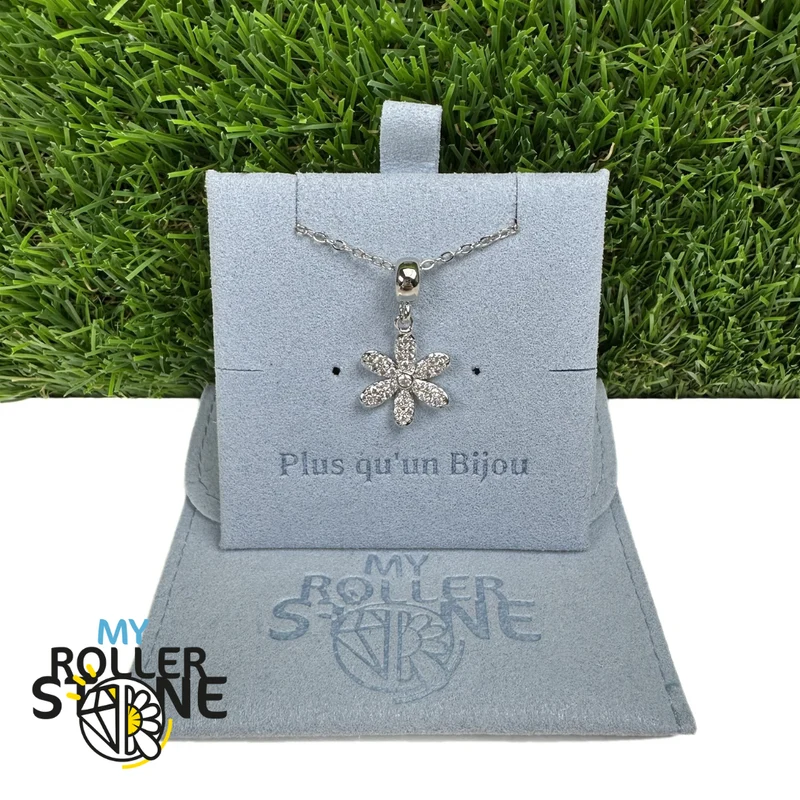 Juego de colgante de flor de latón con micropavé de circonitas cúbicas (3 colores)