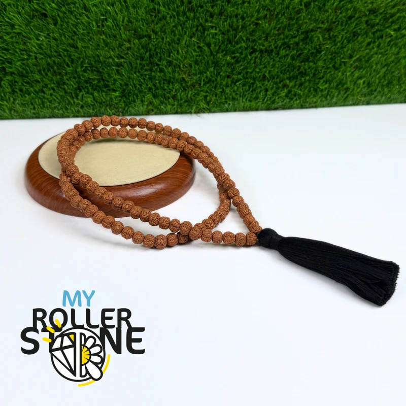 Mala de Rudraksha de 108 cuentas