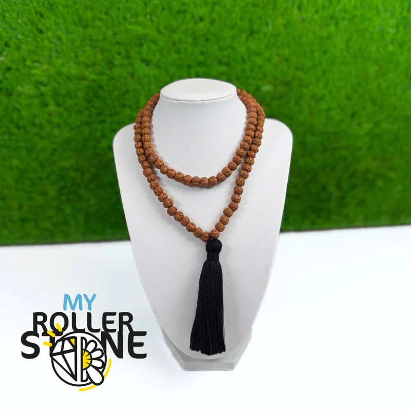Mala de Rudraksha de 108 cuentas