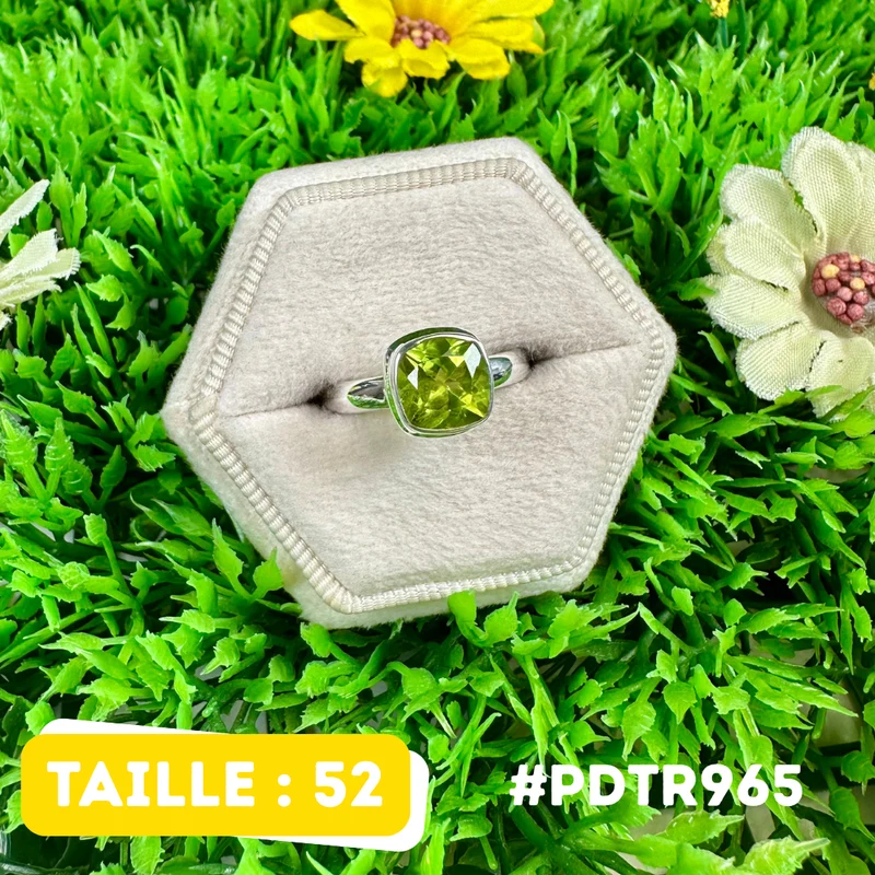 Anillo de peridoto facetado en plata de ley 925 #PDTR965