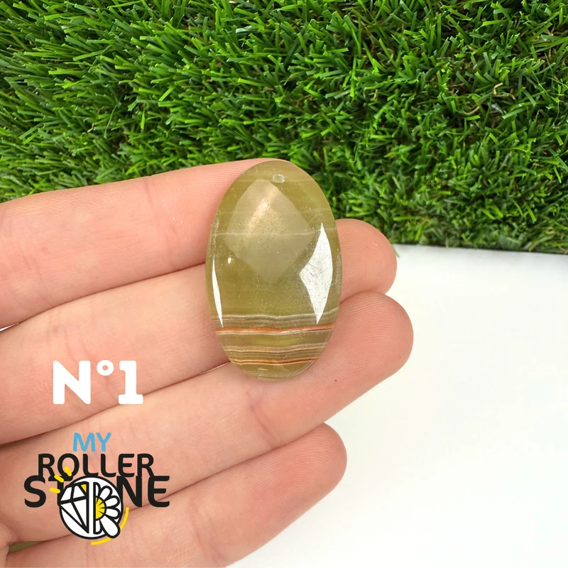 Colgante de calcita verde perforada 5A
