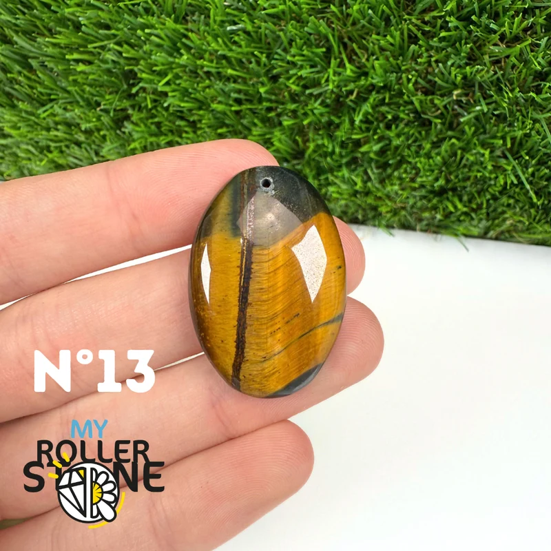 Colgante de ojo de halcón perforado 5A