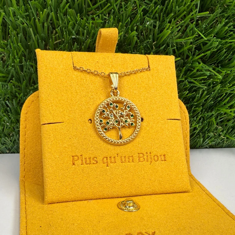 Colgante del árbol de la vida en oro y diamantes de imitación