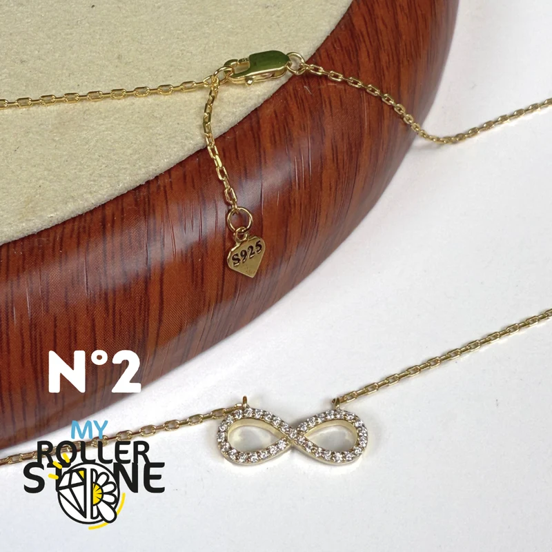Collar Infinito en Plata de Ley 925 y Circonitas