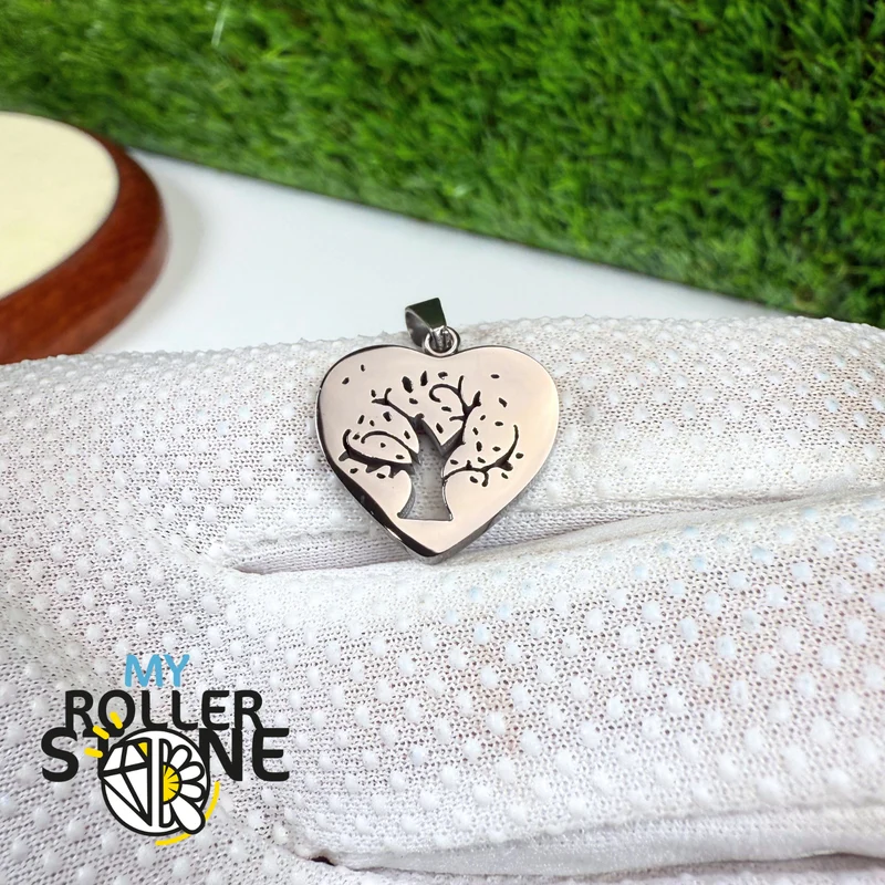 Colgante de corazón con árbol de la vida de acero inoxidable y plata