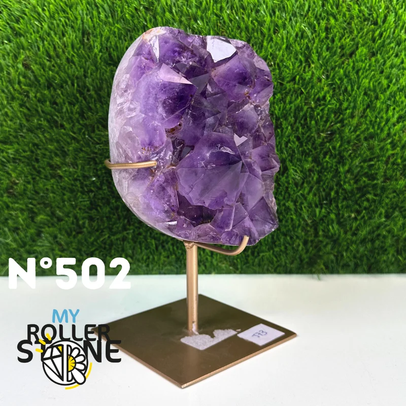 Geoda de amatista sobre soporte metálico n.° 502