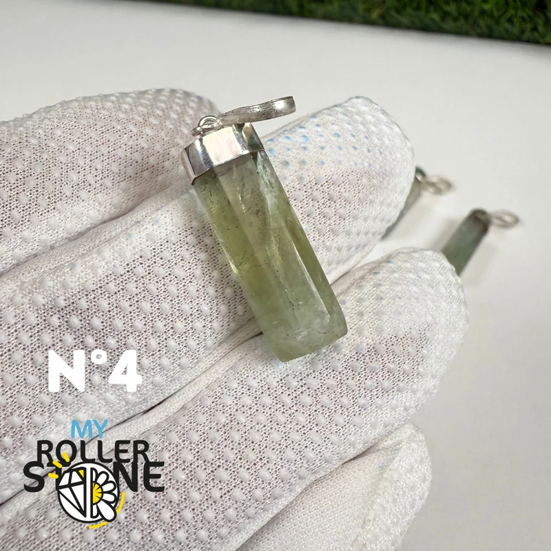 Colgante de aguador y plata