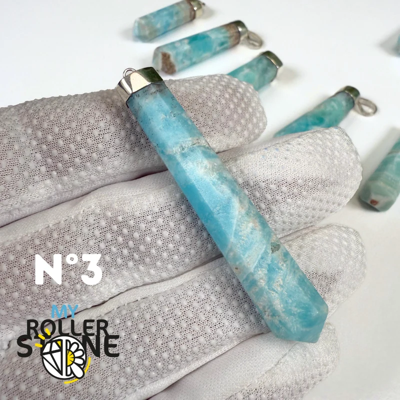 Colgante de aragonita azul y plata