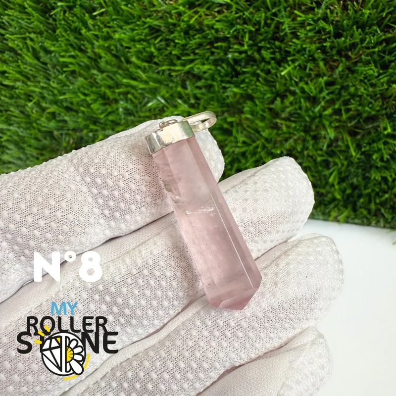 Colgante de cuarzo rosa y plata