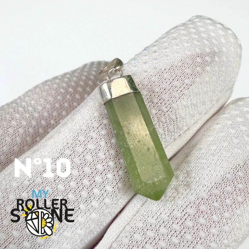 Colgante de peridoto y plata