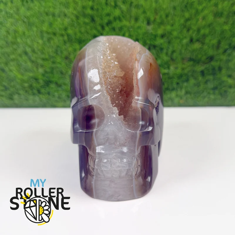 Gran calavera de ágata cristalizada