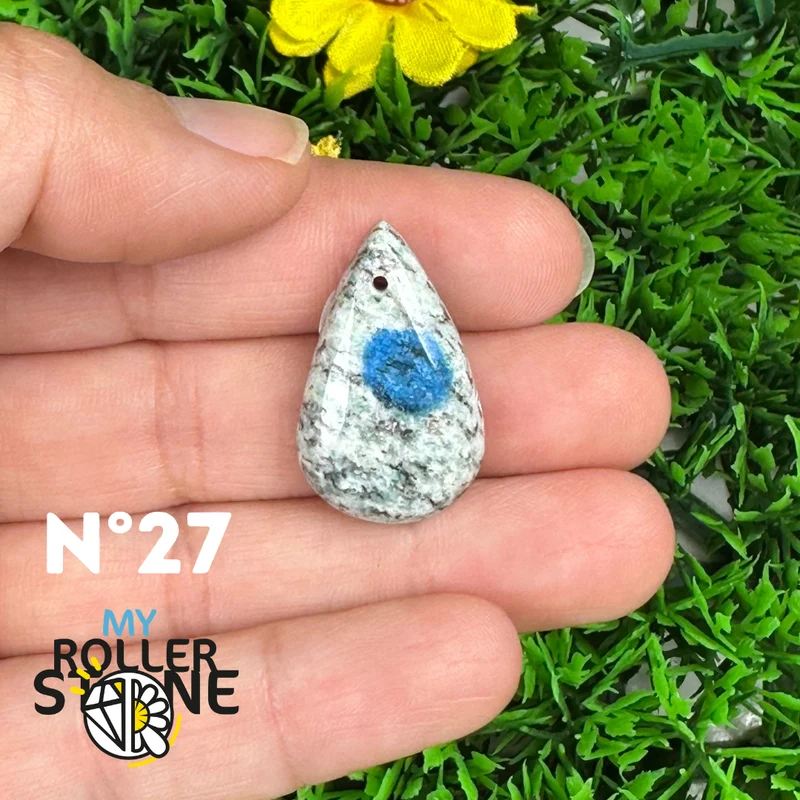 Colgante perforado K2