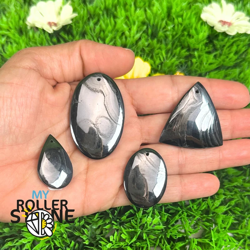 Colgante de plata con psilomelano perforado