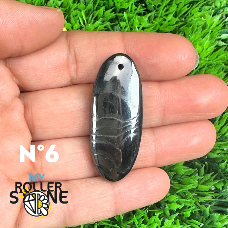Colgante de plata con psilomelano perforado