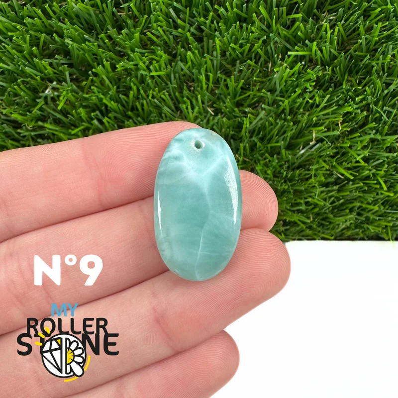 Colgante perforado de larimar 5A