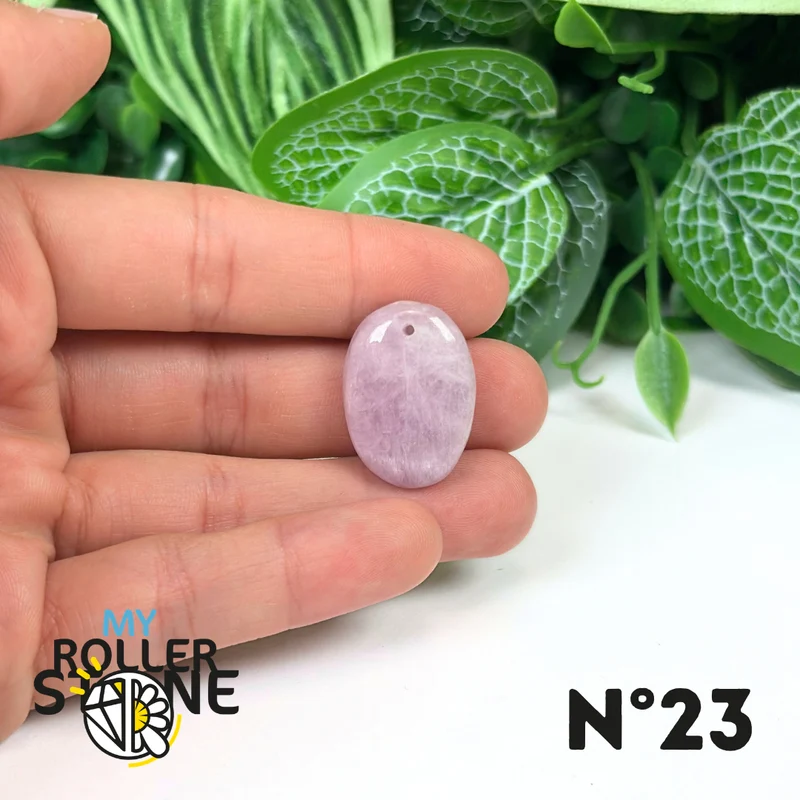 Colgante perforado de kunzita 5A