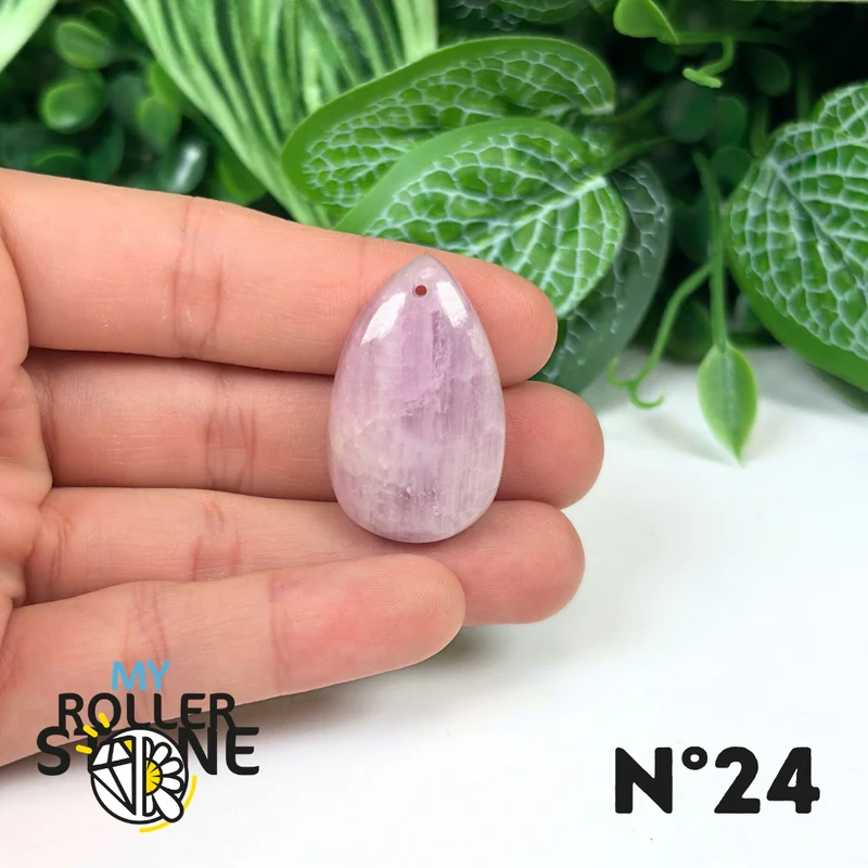 Colgante perforado de kunzita 5A