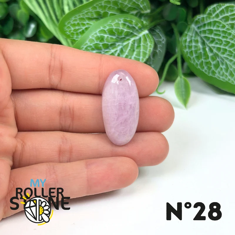 Colgante perforado de kunzita 5A