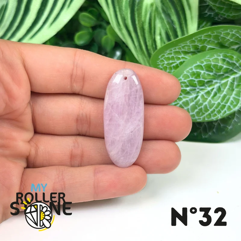 Colgante perforado de kunzita 5A