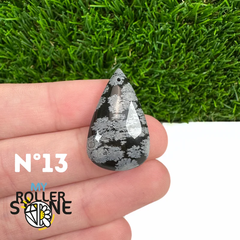 Colgante de obsidiana de copo de nieve perforado 5A