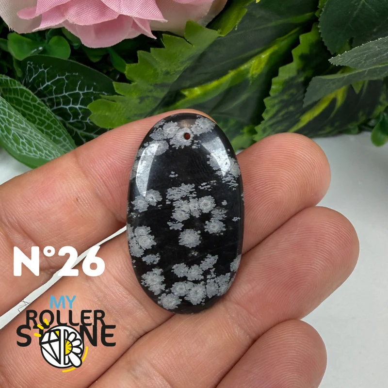 Colgante de obsidiana de copo de nieve perforado 5A