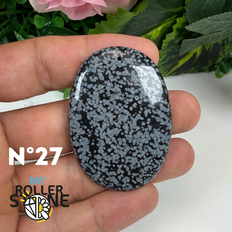 Colgante de obsidiana de copo de nieve perforado 5A