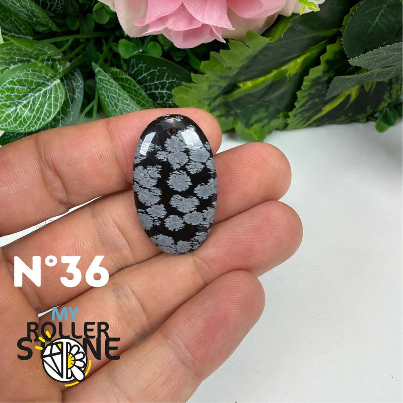 Colgante de obsidiana de copo de nieve perforado 5A