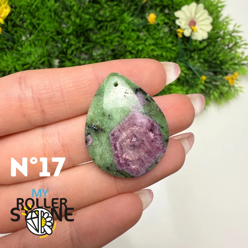 Colgante perforado de zoisita rubí 5A