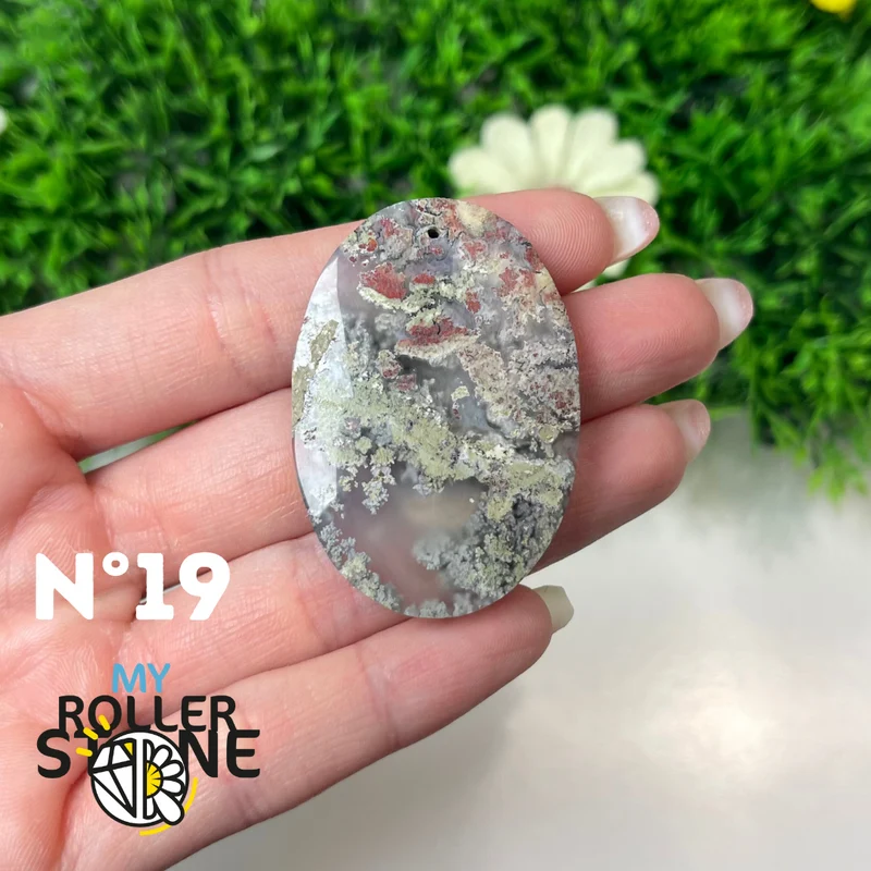 Colgante perforado de ágata musgosa de Indonesia 5A