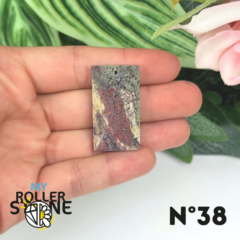 Colgante perforado de ágata musgosa de Indonesia 5A