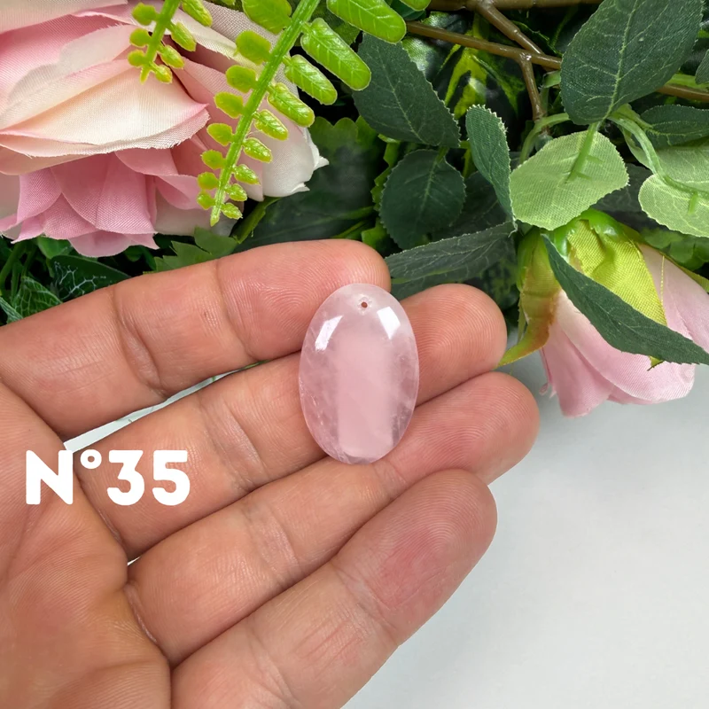 Colgante perforado de cuarzo rosa 5A