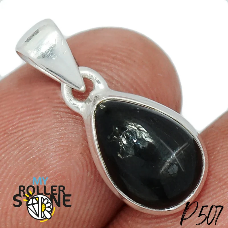 Colgante de zafiro estrellado P507