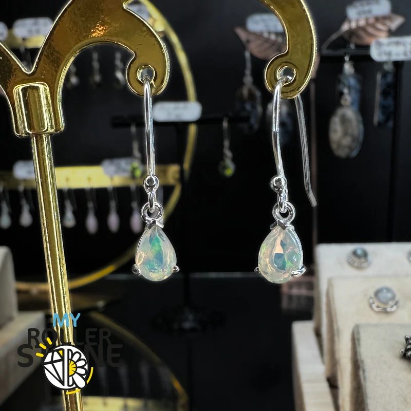 Pendientes de ópalo etíope de pera de 7X5 MM