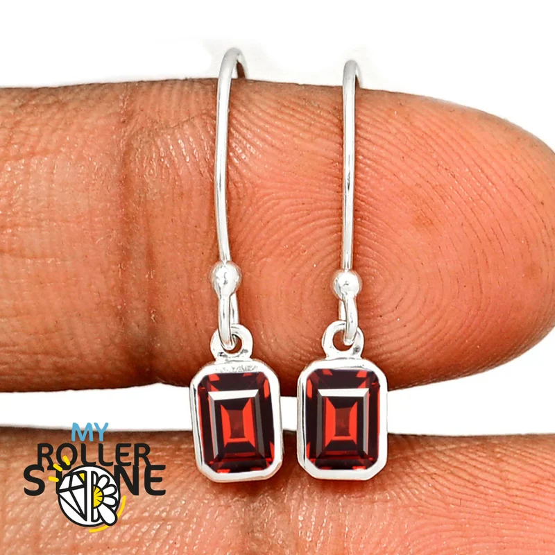 Pendientes Granate Octogonales 6X4 MM