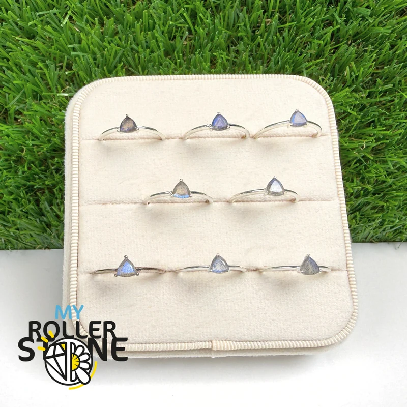 Anillo solitario de labradorita Trillon en plata de ley 925 (4 tamaños)