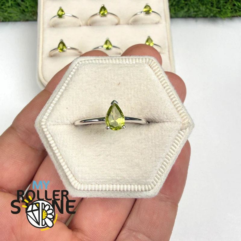 Anillo Solitario Peridoto Facetado Pera (4 tallas)