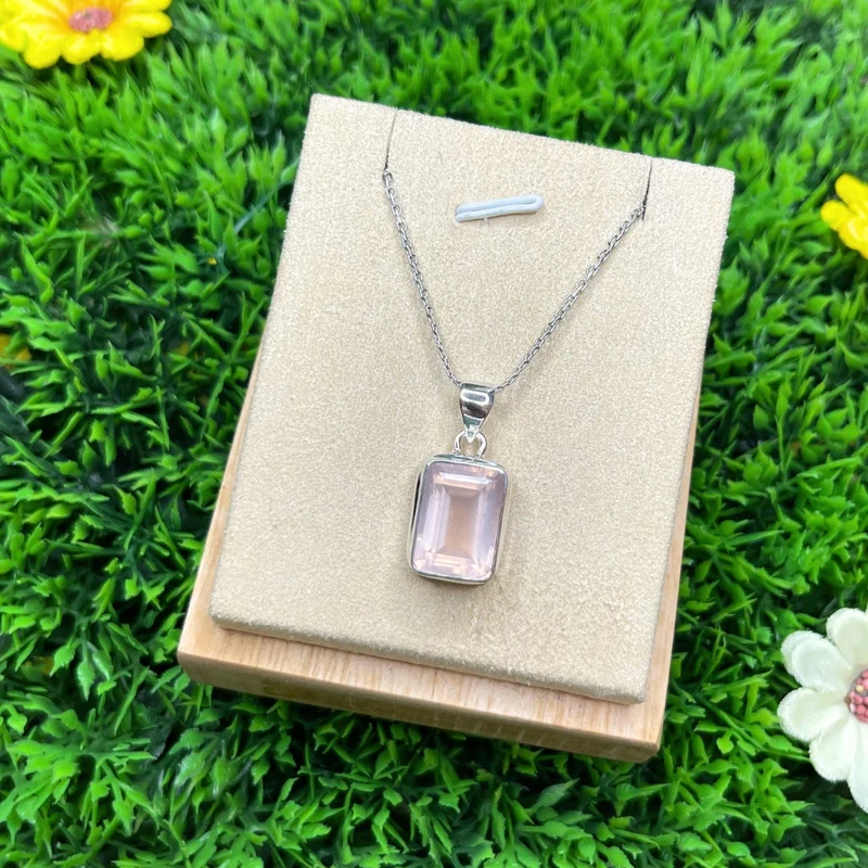 Colgante de cuarzo rosa #15