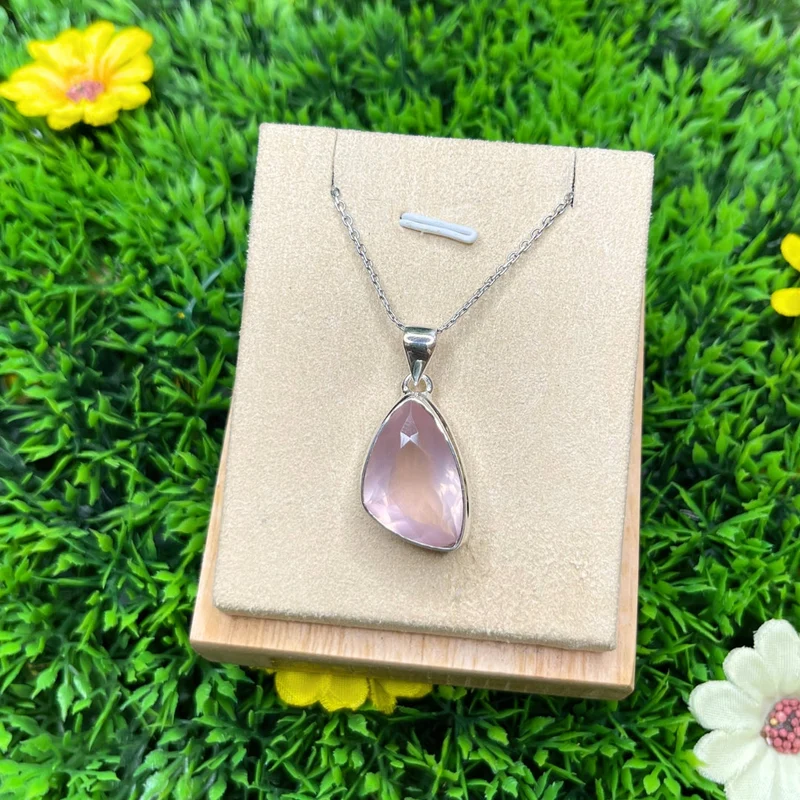 Colgante de cuarzo rosa #18