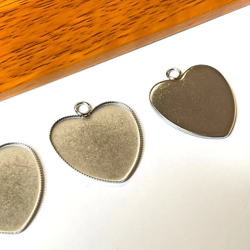 Soporte para colgante de cabujón de corazón de acero inoxidable