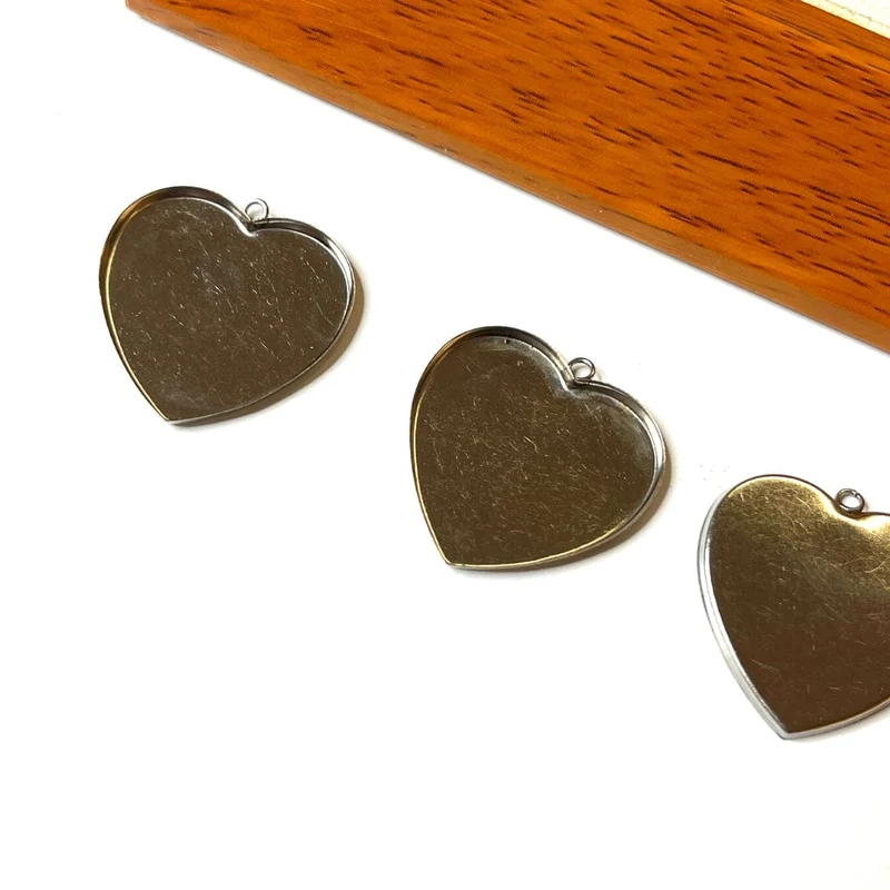 Soporte para colgante de cabujón de corazón