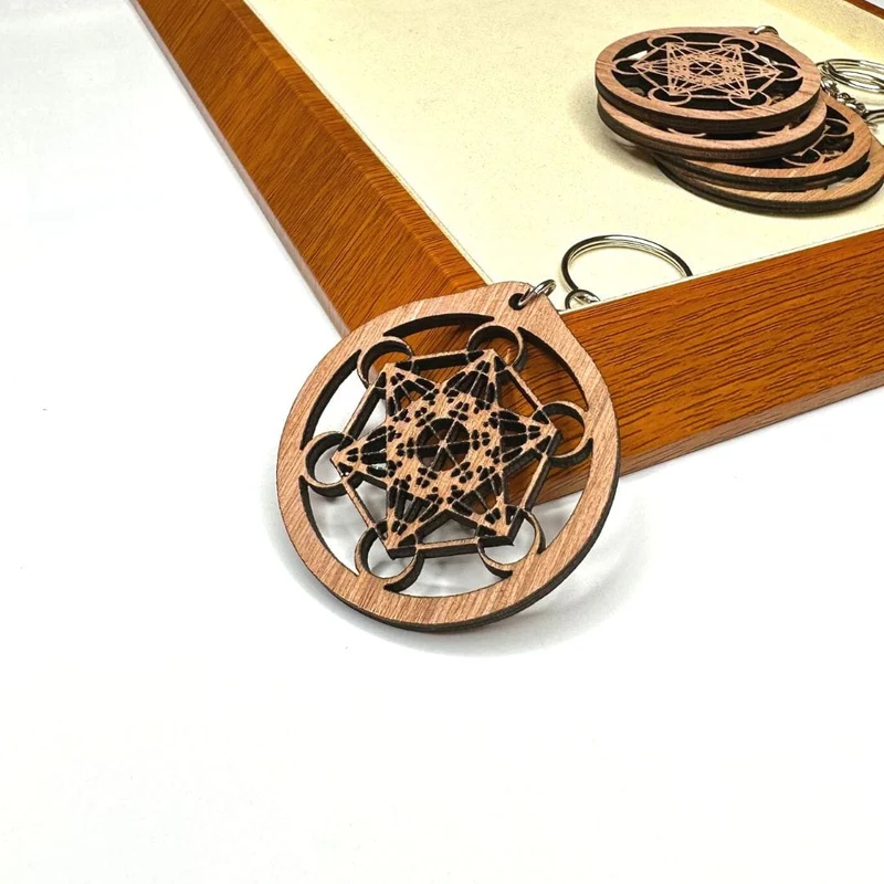 Llavero de madera de Metatrón
