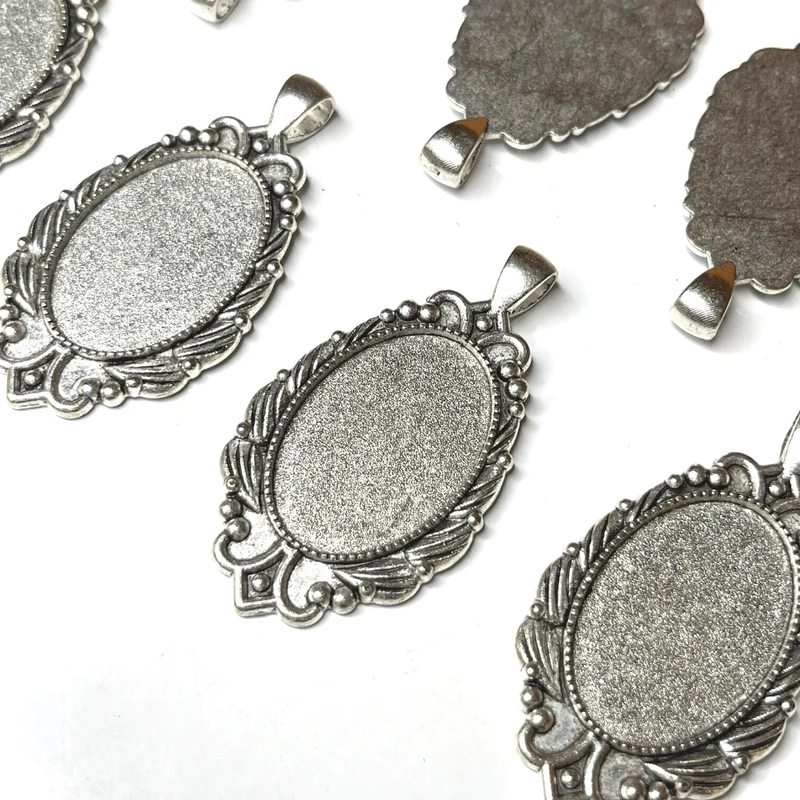 Soporte para colgante de cabujón ovalado de plata estilo tibetano