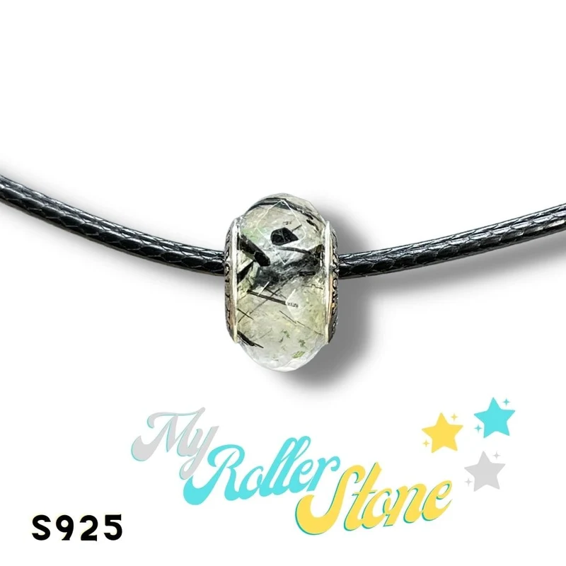 Charm característico de cuarzo y turmalina